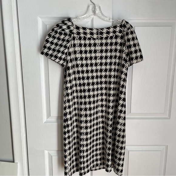 RABBIT RABBIT RABBIT HOUNDSTOOTH SHIFT DRESS - Picture 7 of 10